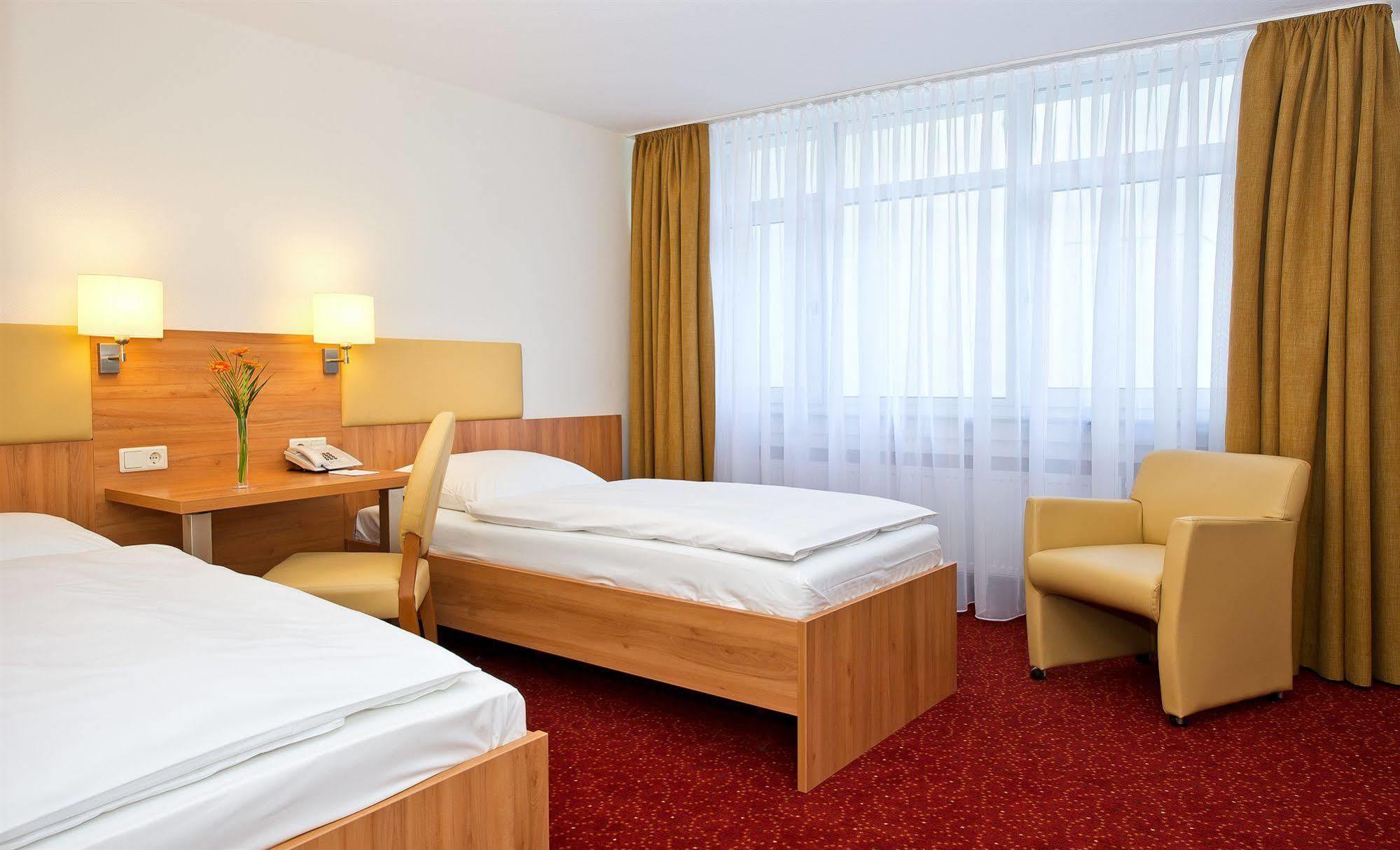 Ringhotel Haus Oberwinter Ремаґен Екстер'єр фото