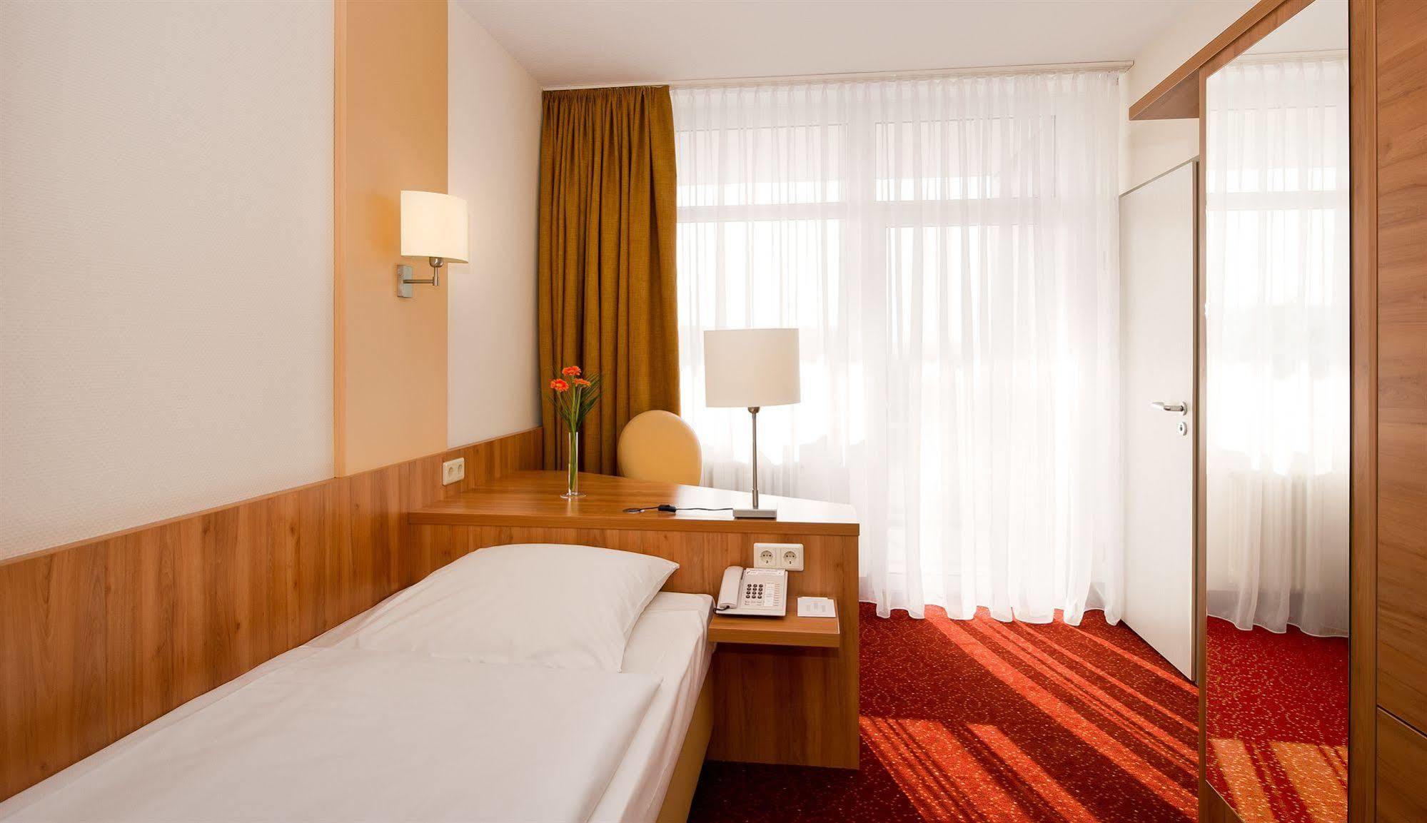 Ringhotel Haus Oberwinter Ремаґен Екстер'єр фото